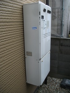 暖房機機能付きエコジョーズ給湯器取替　京都府西京区